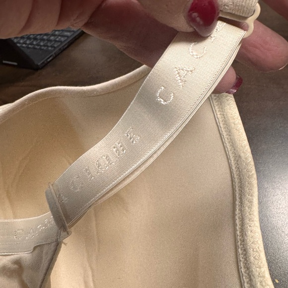 Women's Cream Bra - Picture 5 of 6